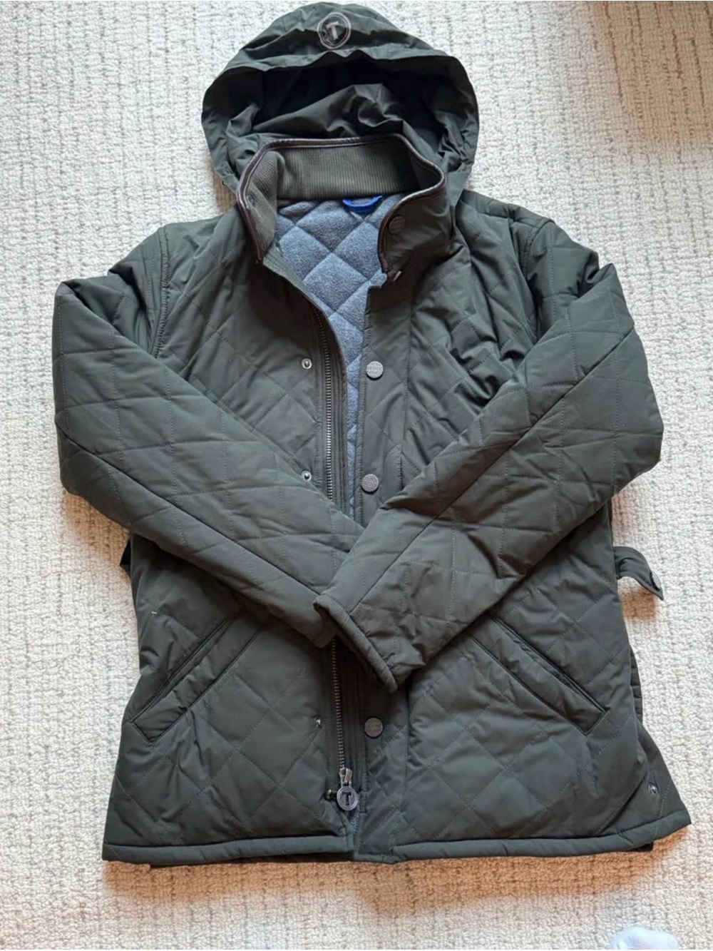 Men's Quilted Hooded Puffer Jacket in Olive Green Small